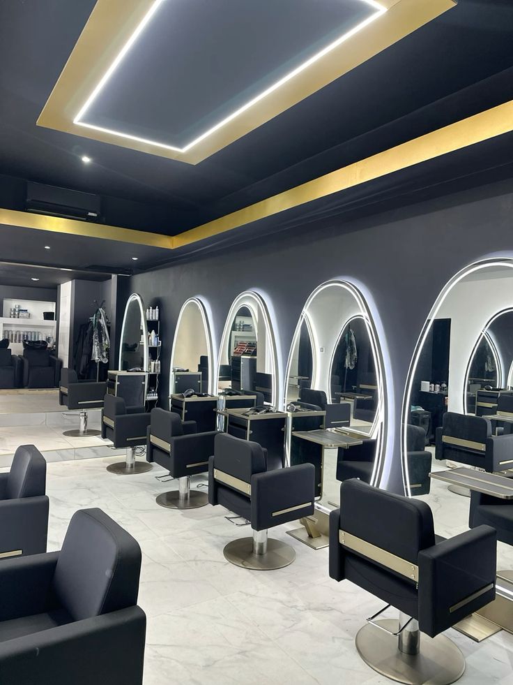 Beauty Salon & Spa 12